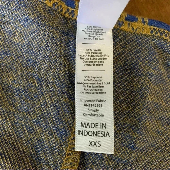 LuLaRoe NWT Perfect T Blue Gold Fleur-de-lis Knit Swing Top XXS - Picture 15 of 16